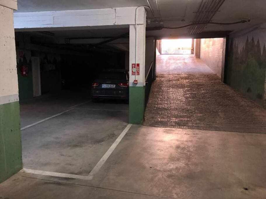Atico San Bernardo Terraza Y Parking Incluido Appartement *