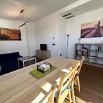 Atico San Bernardo Terraza Y Parking Incluido