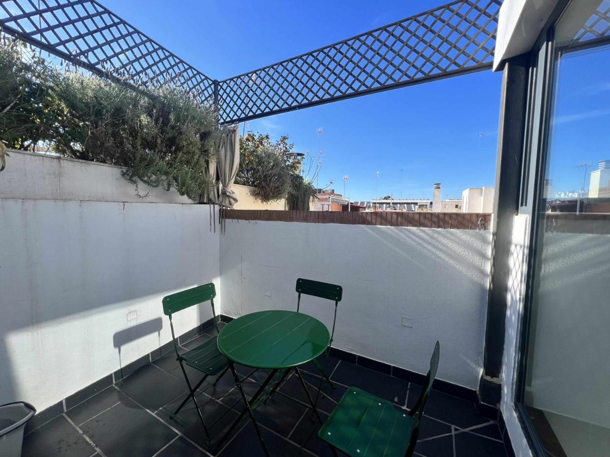 Apartment Atico San Bernardo Terraza Y Parking Incluido